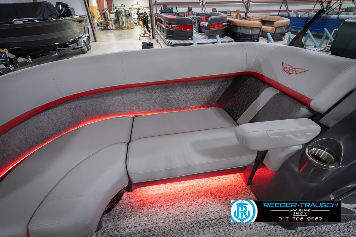 2026 Bennington 22 MSB