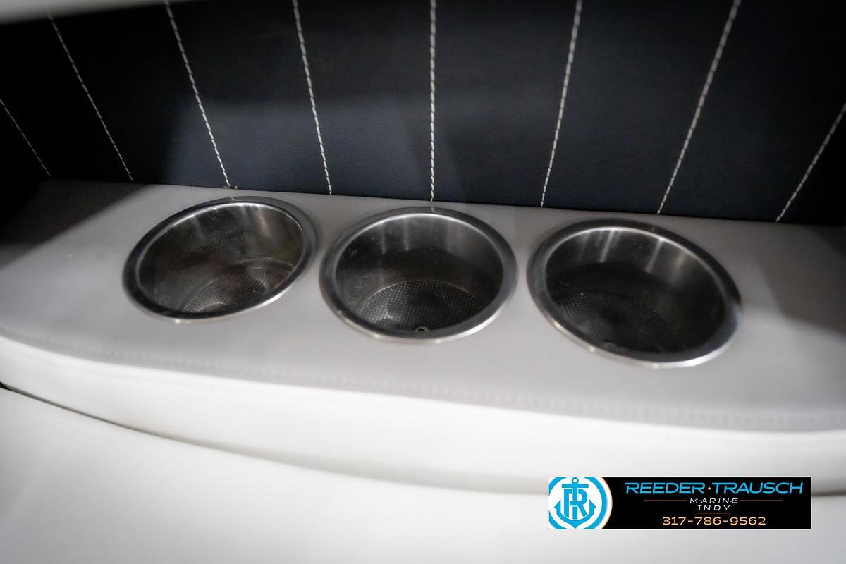 Used 2020 Four Winns MT H210