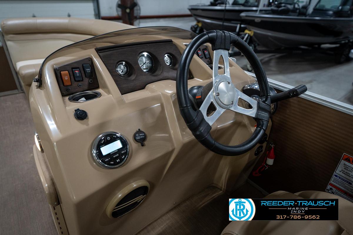 Used 2017 Bennington 18 SLX