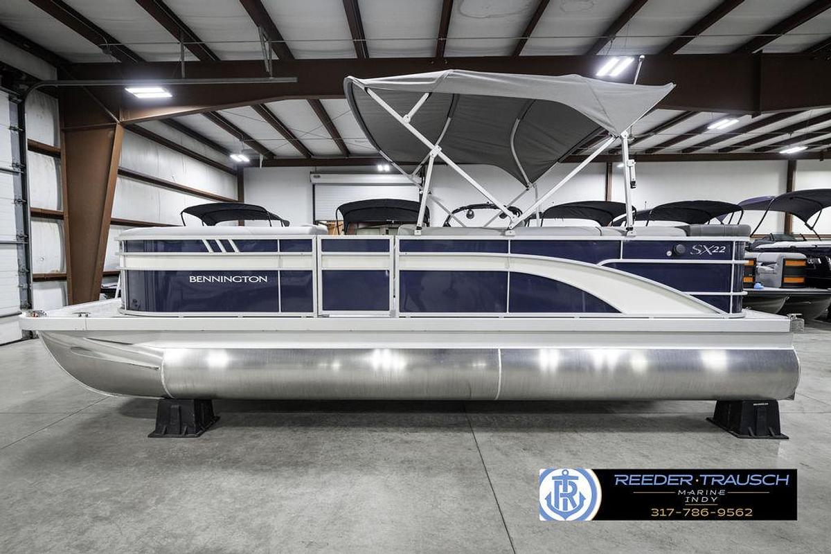 2025 Bennington 22 SXL