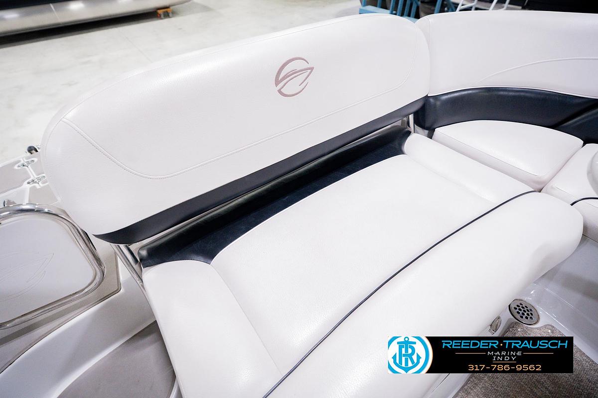 Used 2012 Crownline E4