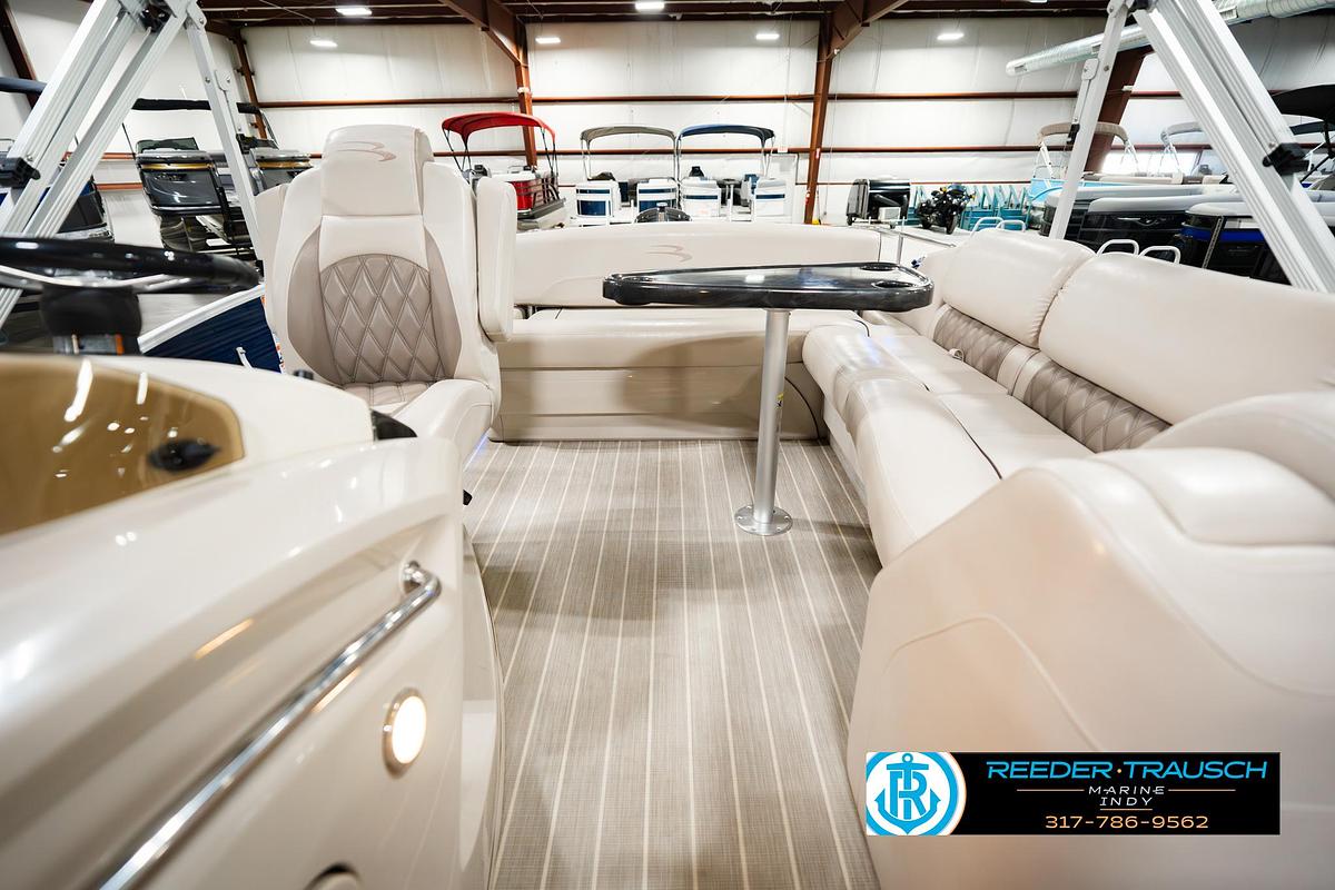Used 2016 Bennington 2375 RSB