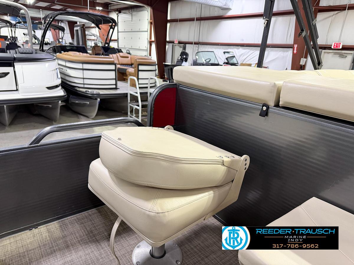 Used 2018 Misty Harbor