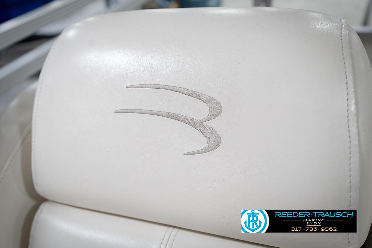 Used 2003 Bennington 2050 RL