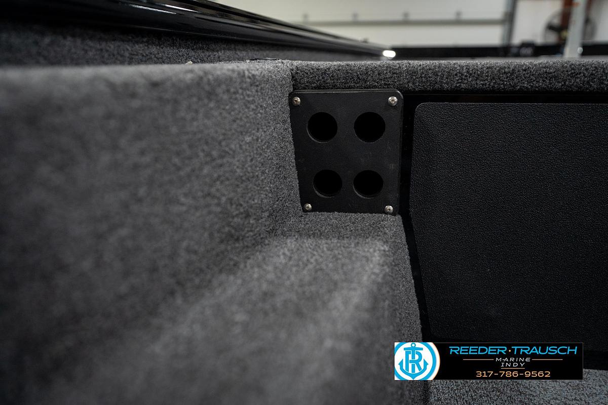 2026 Lund 1875 Renegade