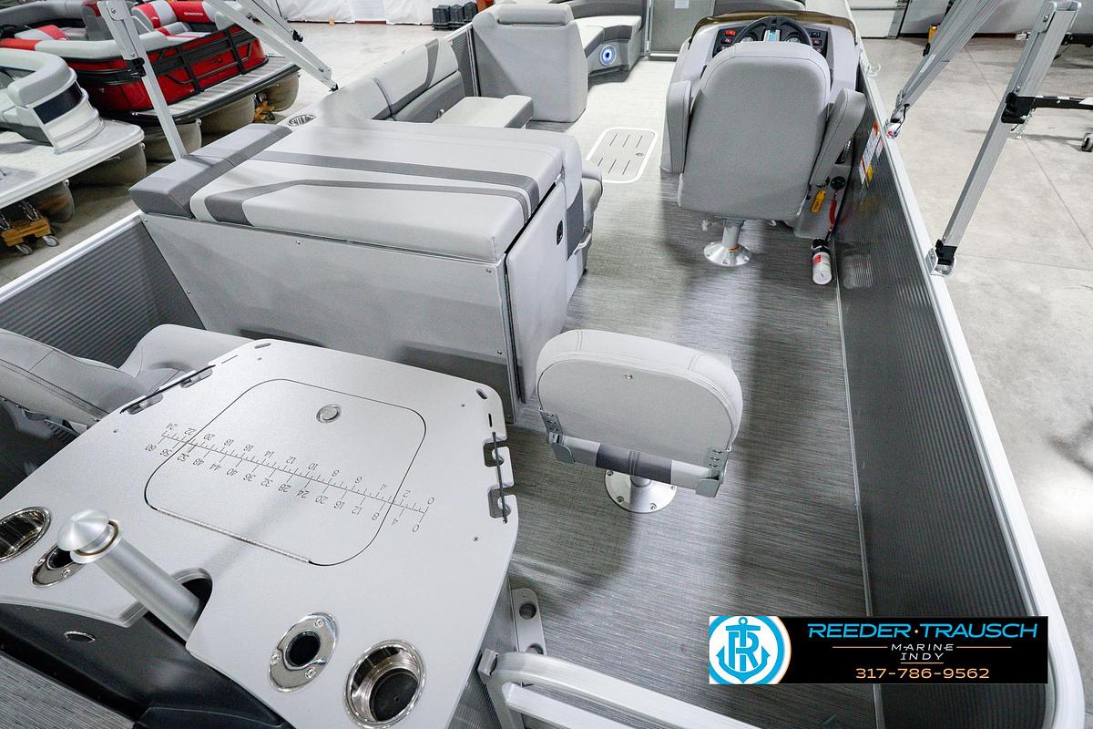 Used 2023 Bennington 22 SXSAPG