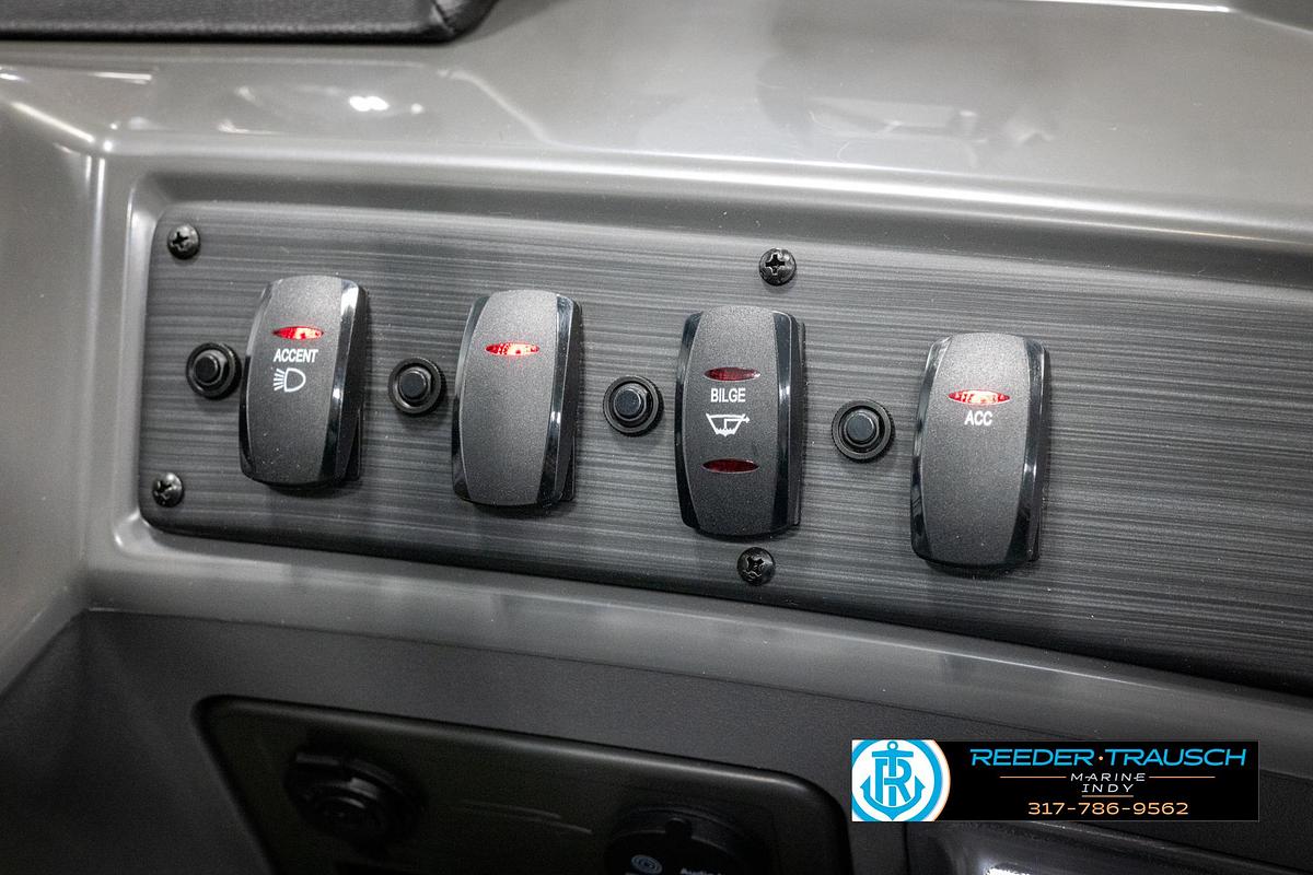 2025 Bennington 21 SSB