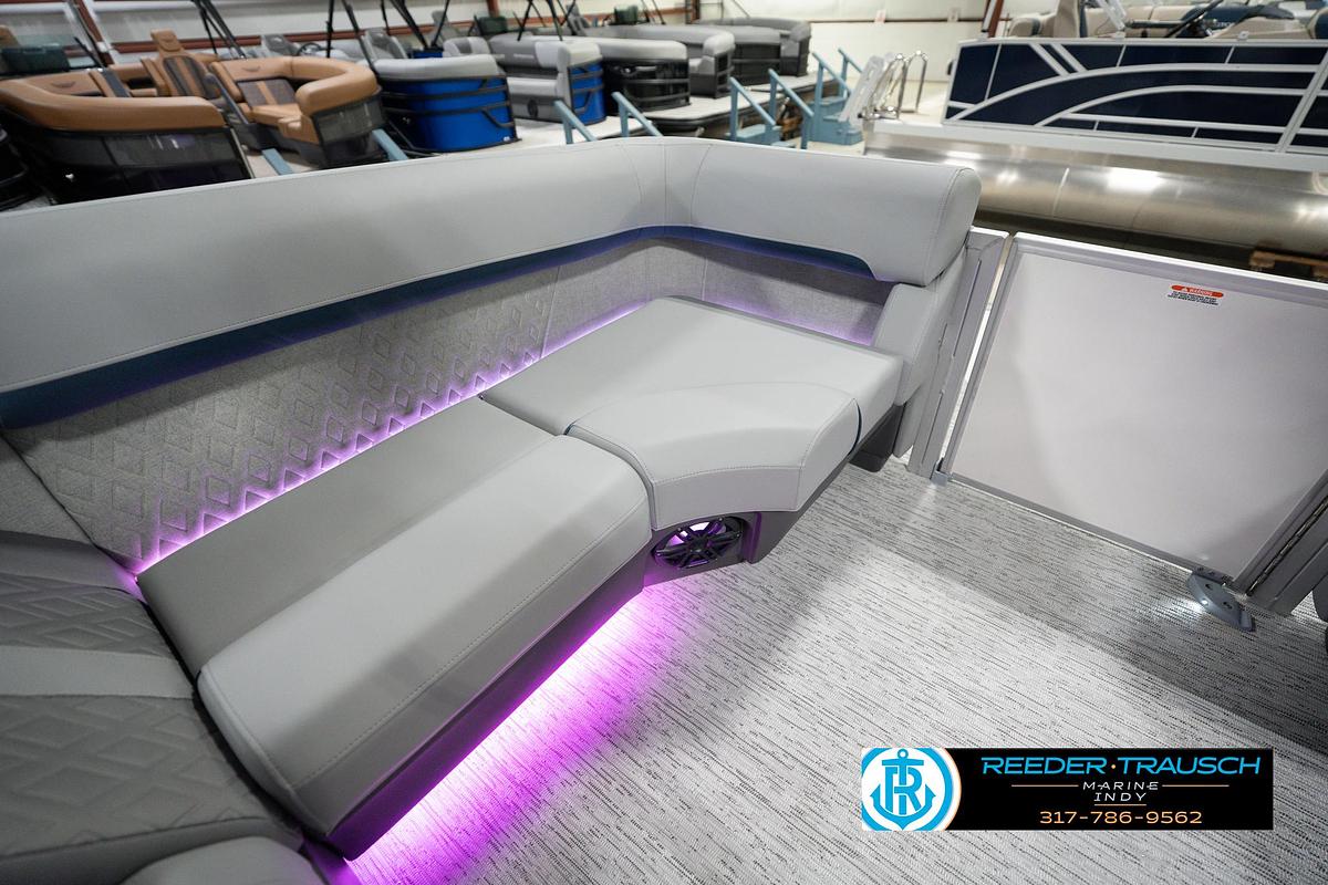 2026 Bennington 22 MFB