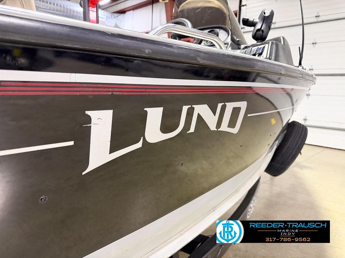 Used 1999 Lund Mr. Pike 17
