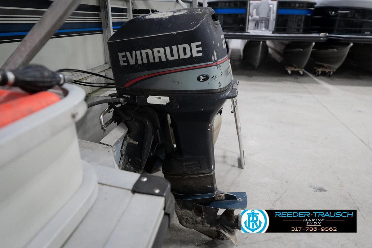 Used 1992 Sun Tracker Party Barge 24