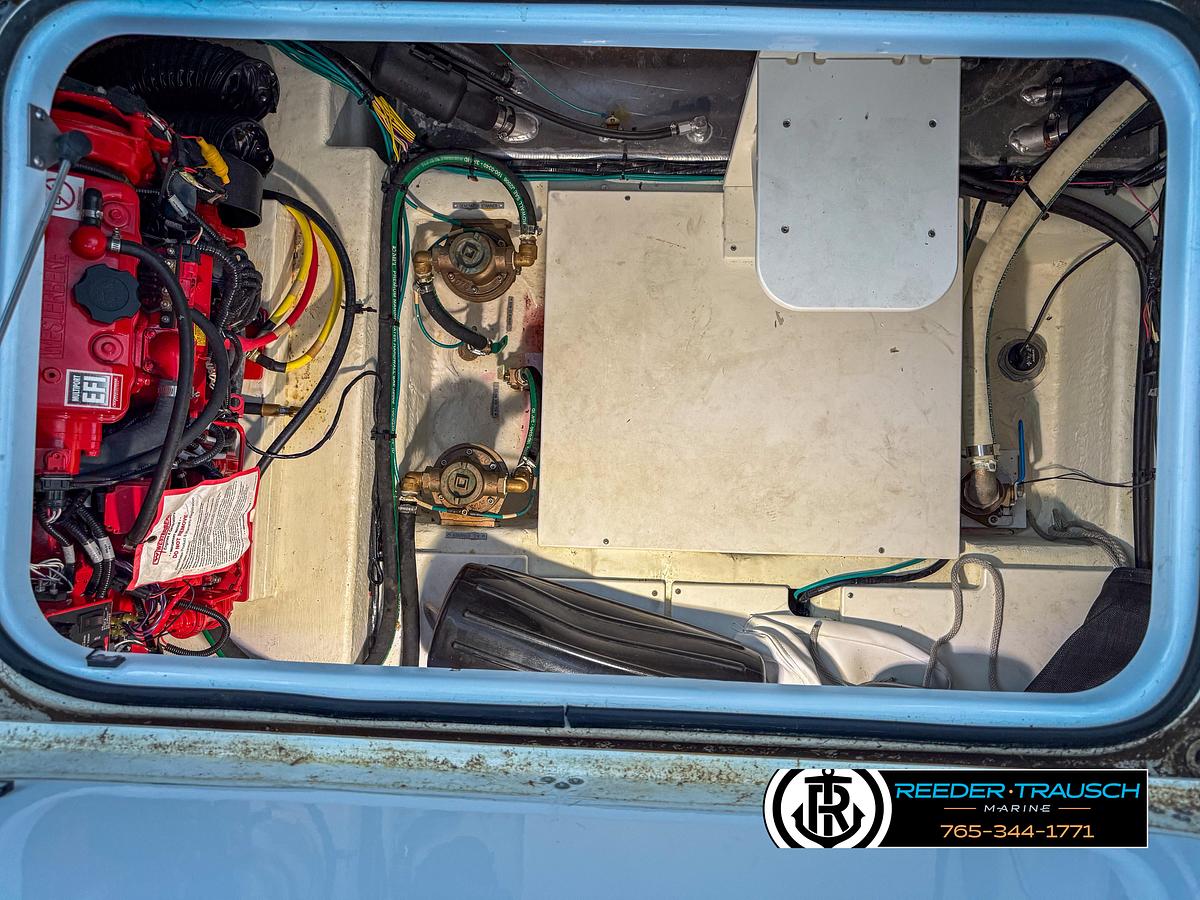 2021 Four Winns Vista 355 Coupe OB