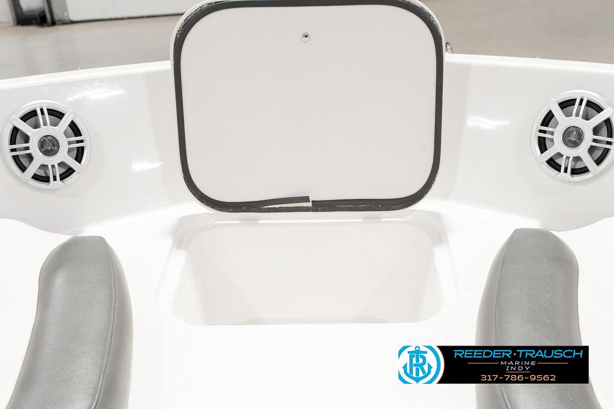 Used 2018 Stingray 182 SC