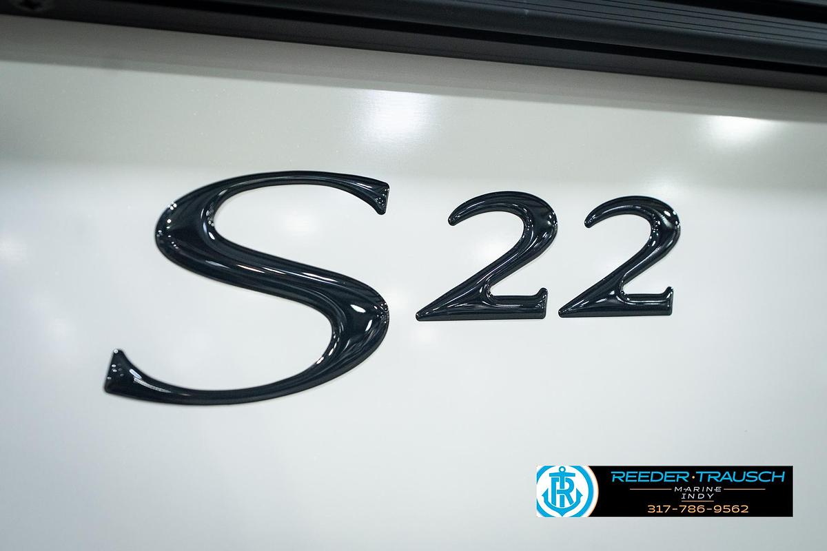 2027 Bennington 22 SSR