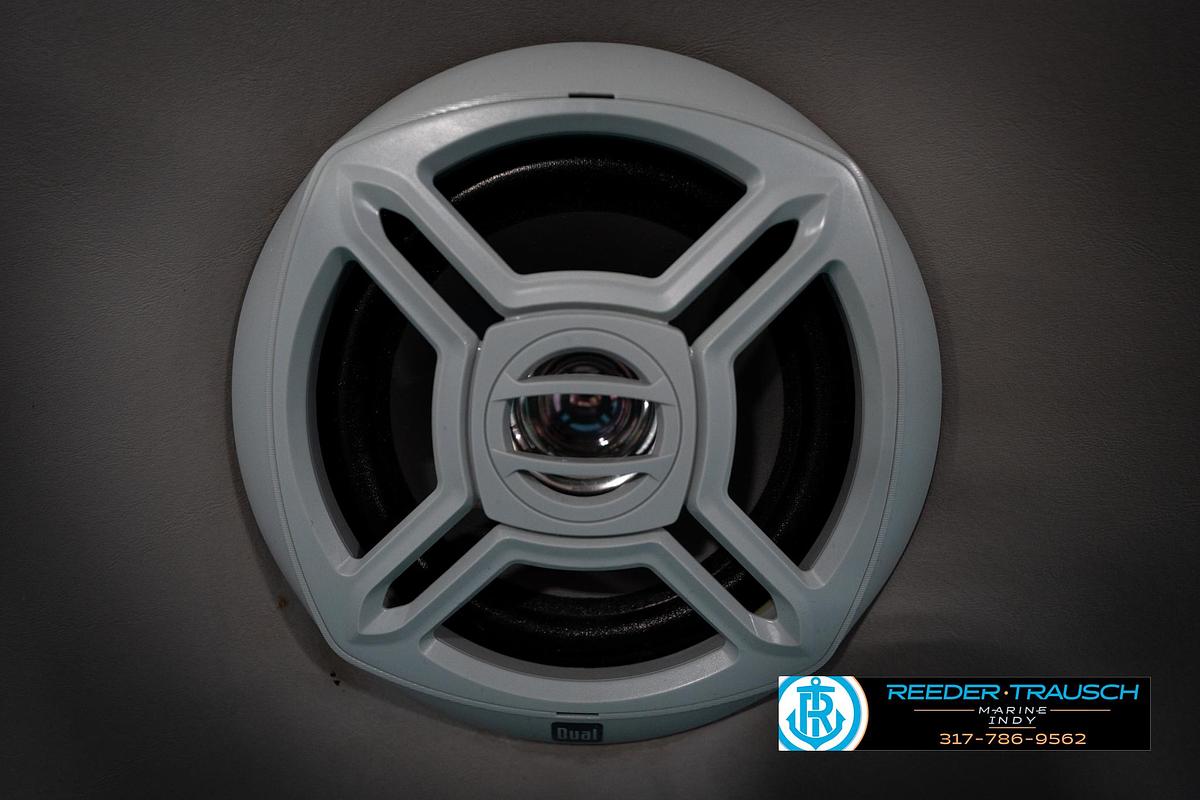 Used 1996 Suntracker Party Barge 24