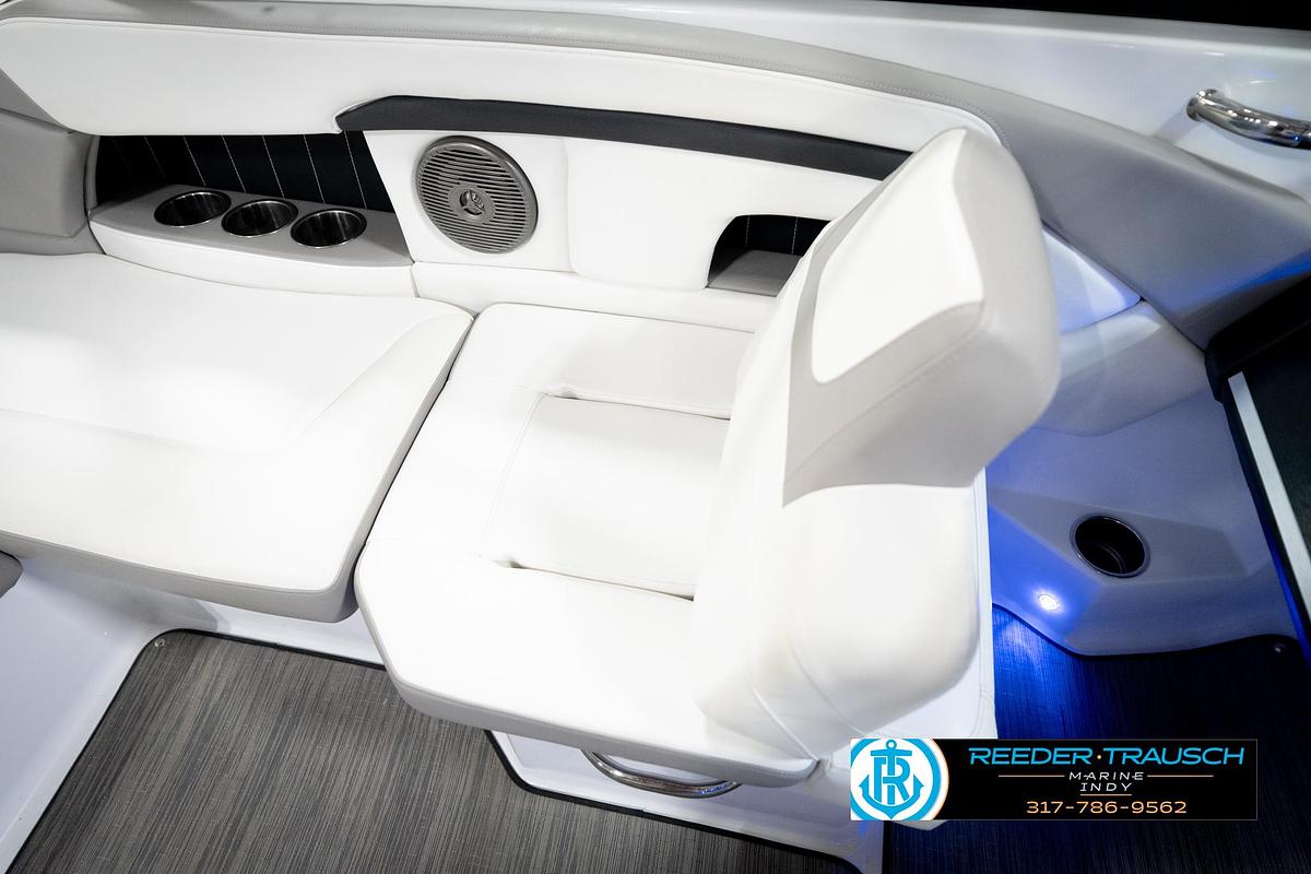 Used 2020 Four Winns MT H210