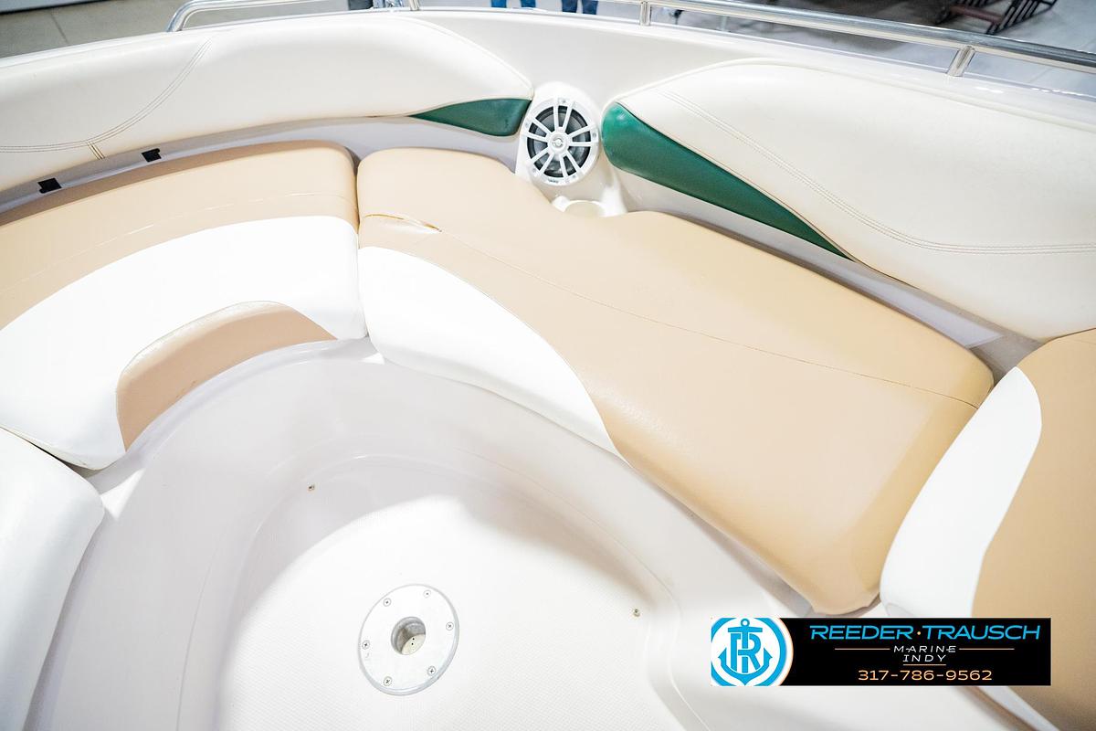 Used 2004 Tahoe 204I