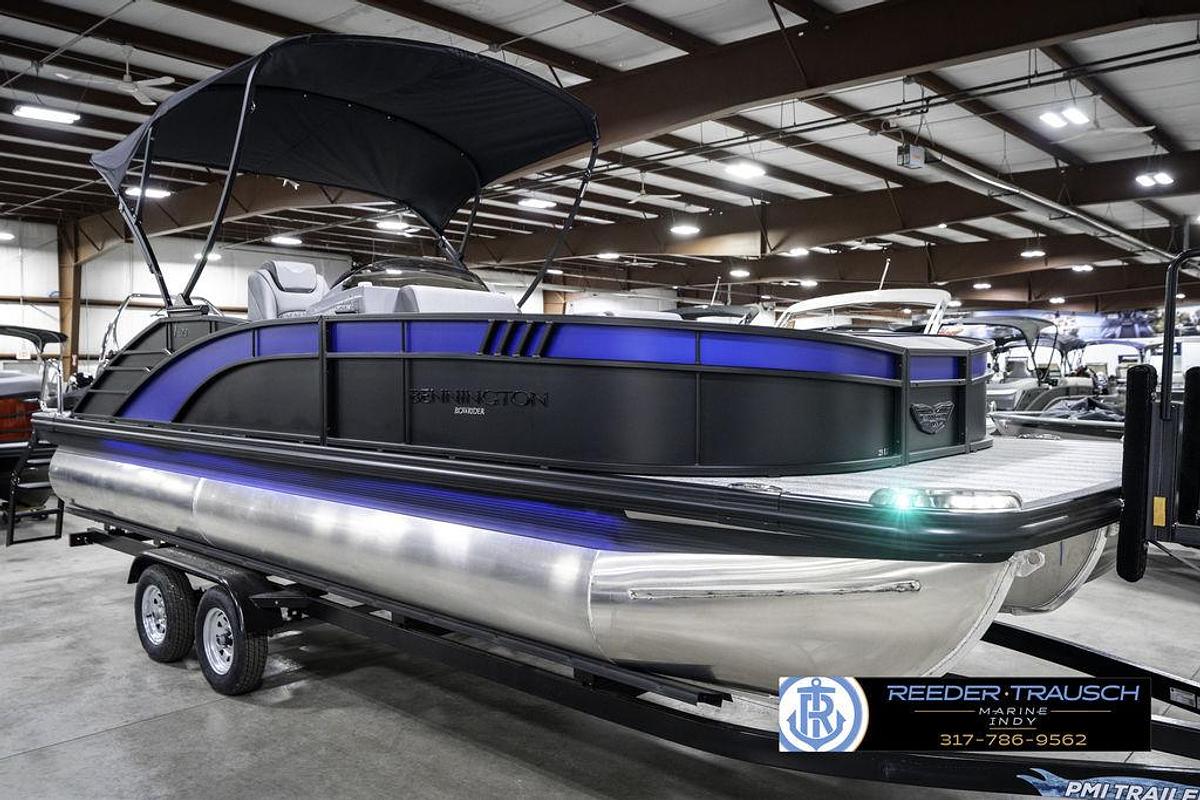 2025 Bennington 23 LTSB