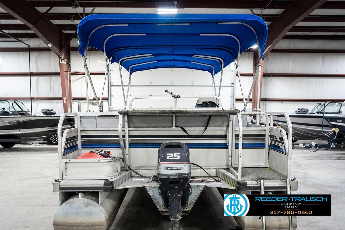 Used 1992 Sun Tracker Party Barge 24