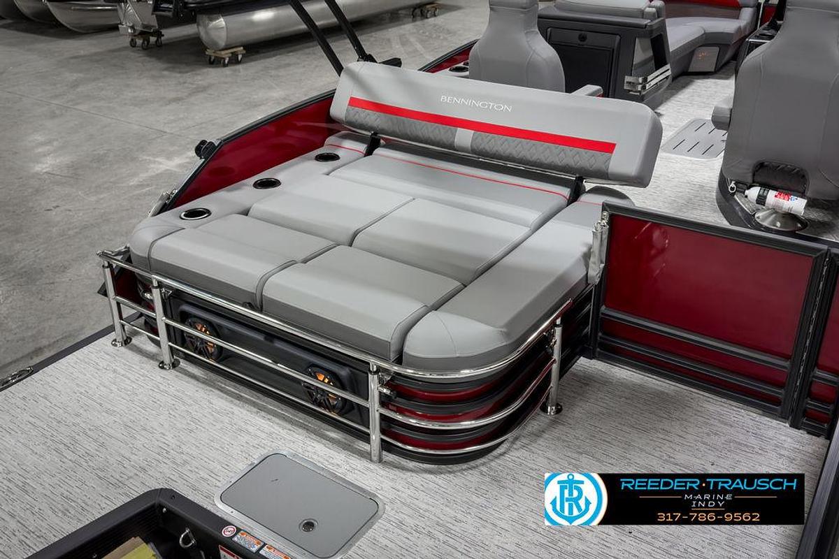 2025 Bennington 24 MSB