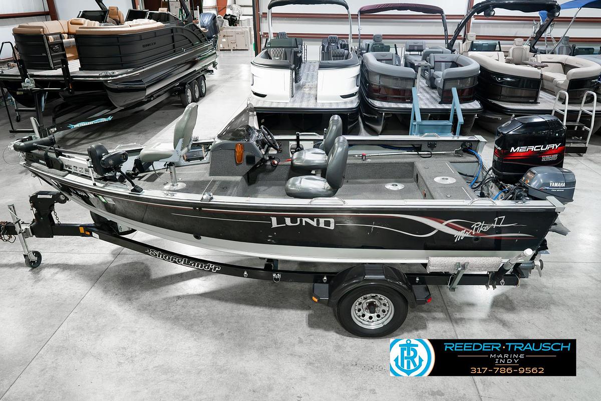 Used 1999 Lund Mr. Pike 17
