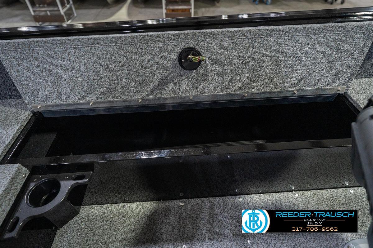 2026 Lund 1700 Explorer Side