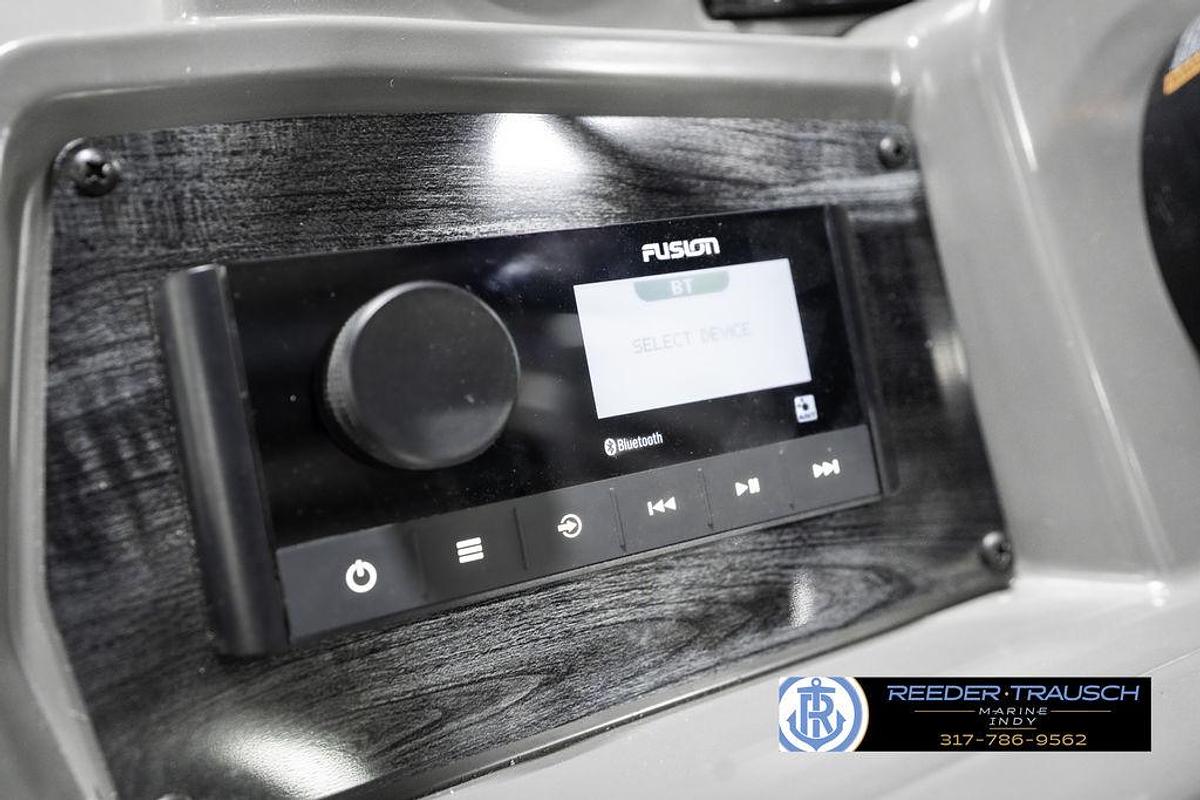 2025 Avalon 1785 Venture CRB