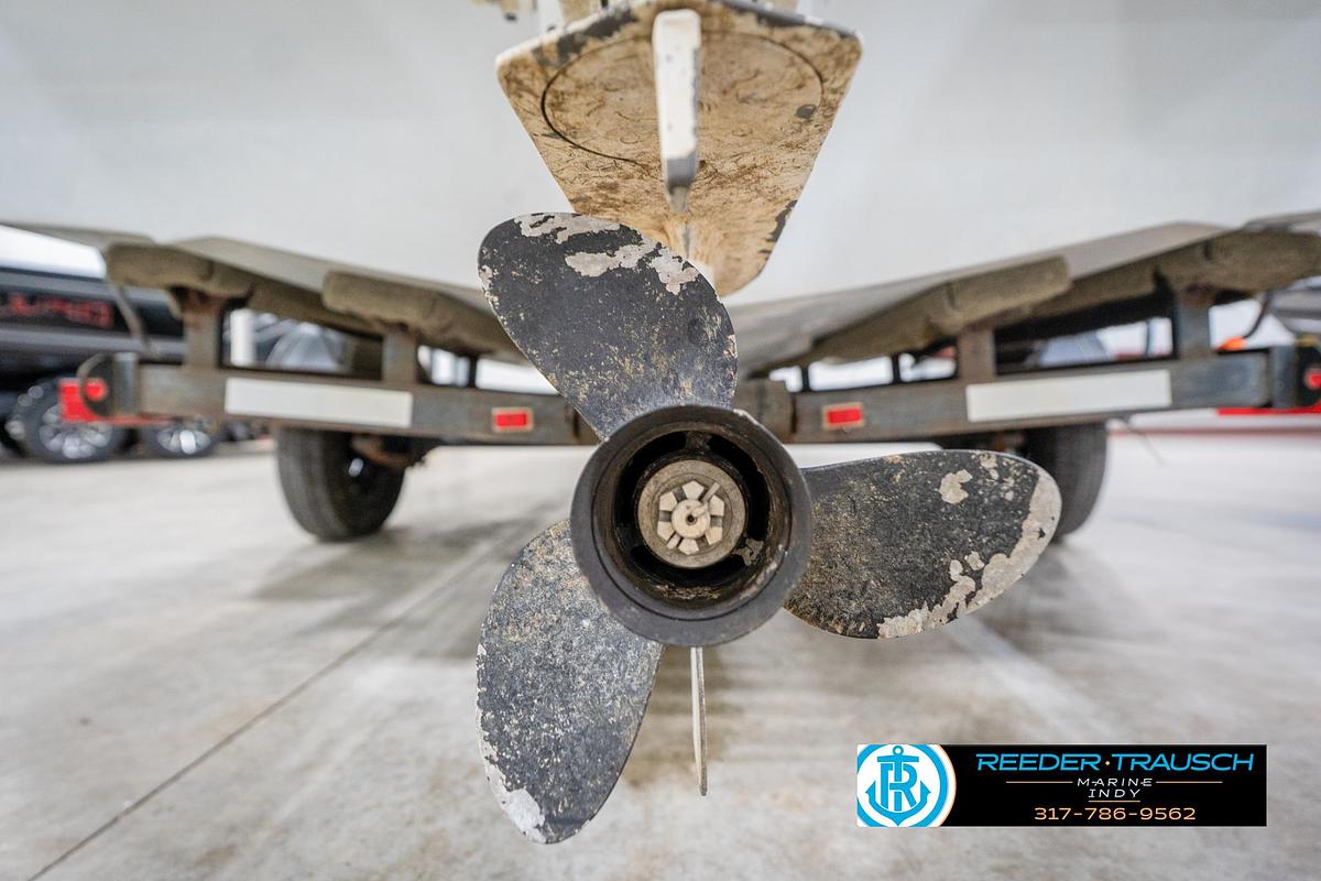 Used 1987 Hurricane 17 Deck Boat