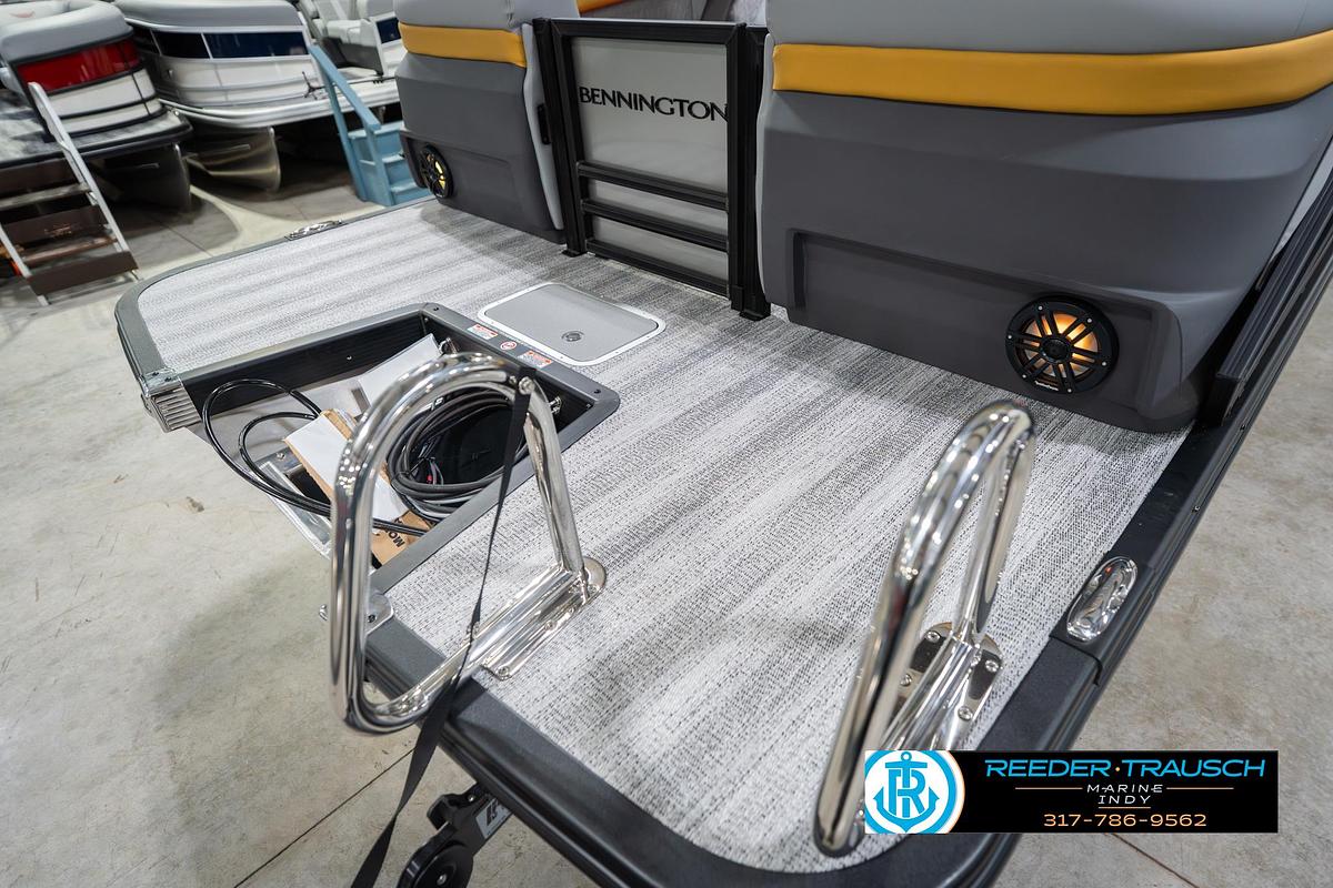 2026 Bennington 22 MFB