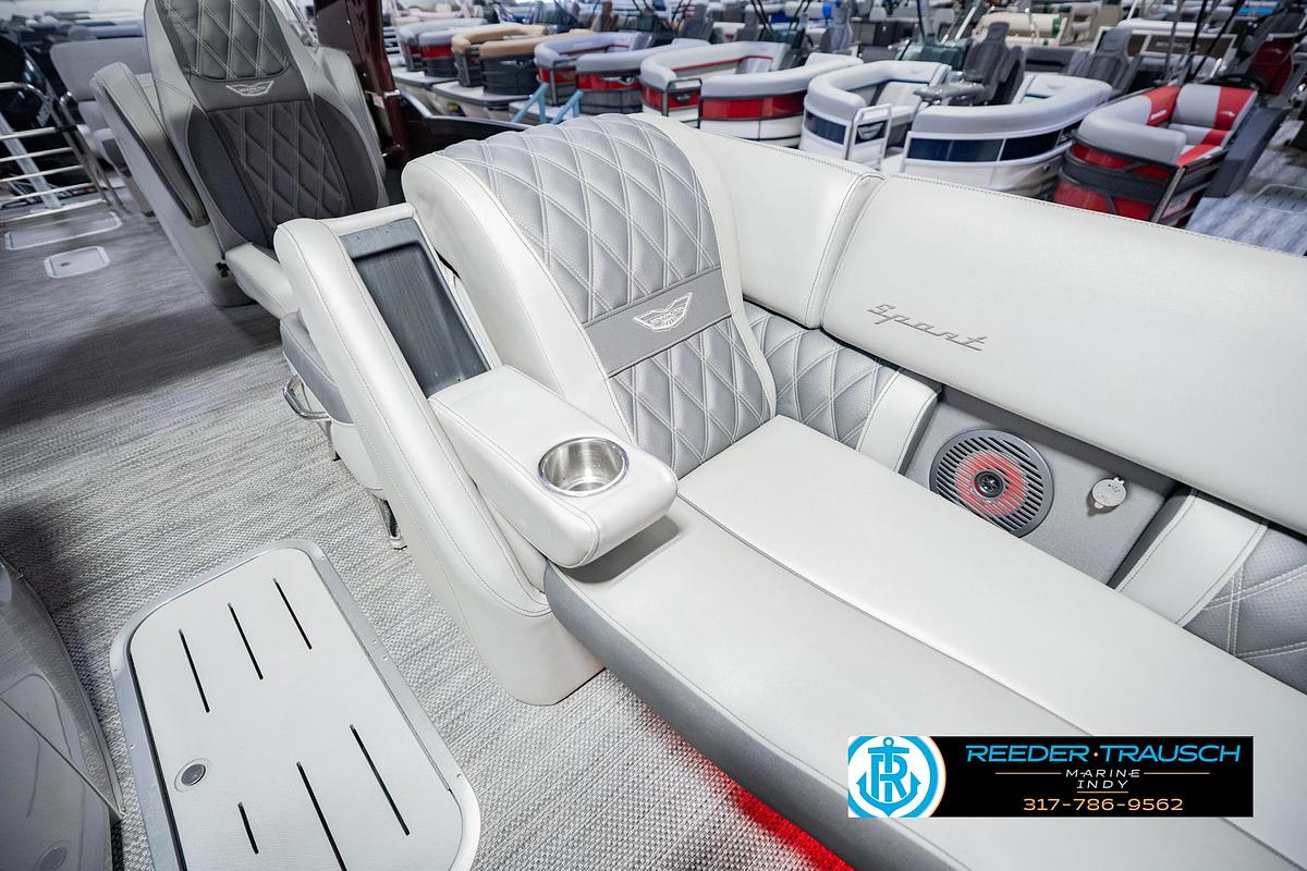 Used 2022 Bennington 23 QXFBA