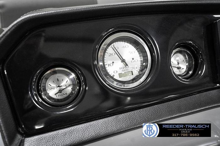 2025 Bennington 21 SSR