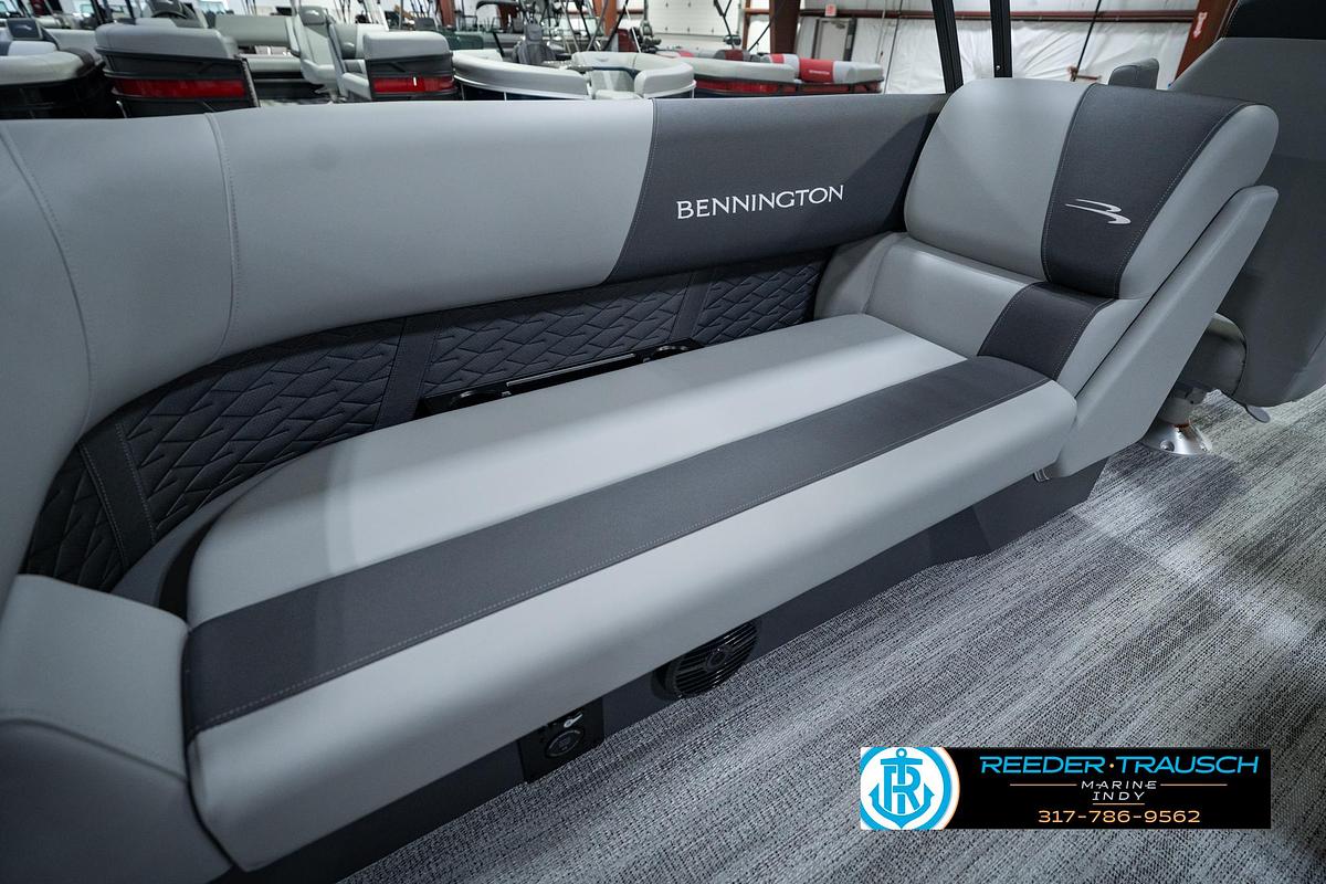 2027 Bennington 22 SSR