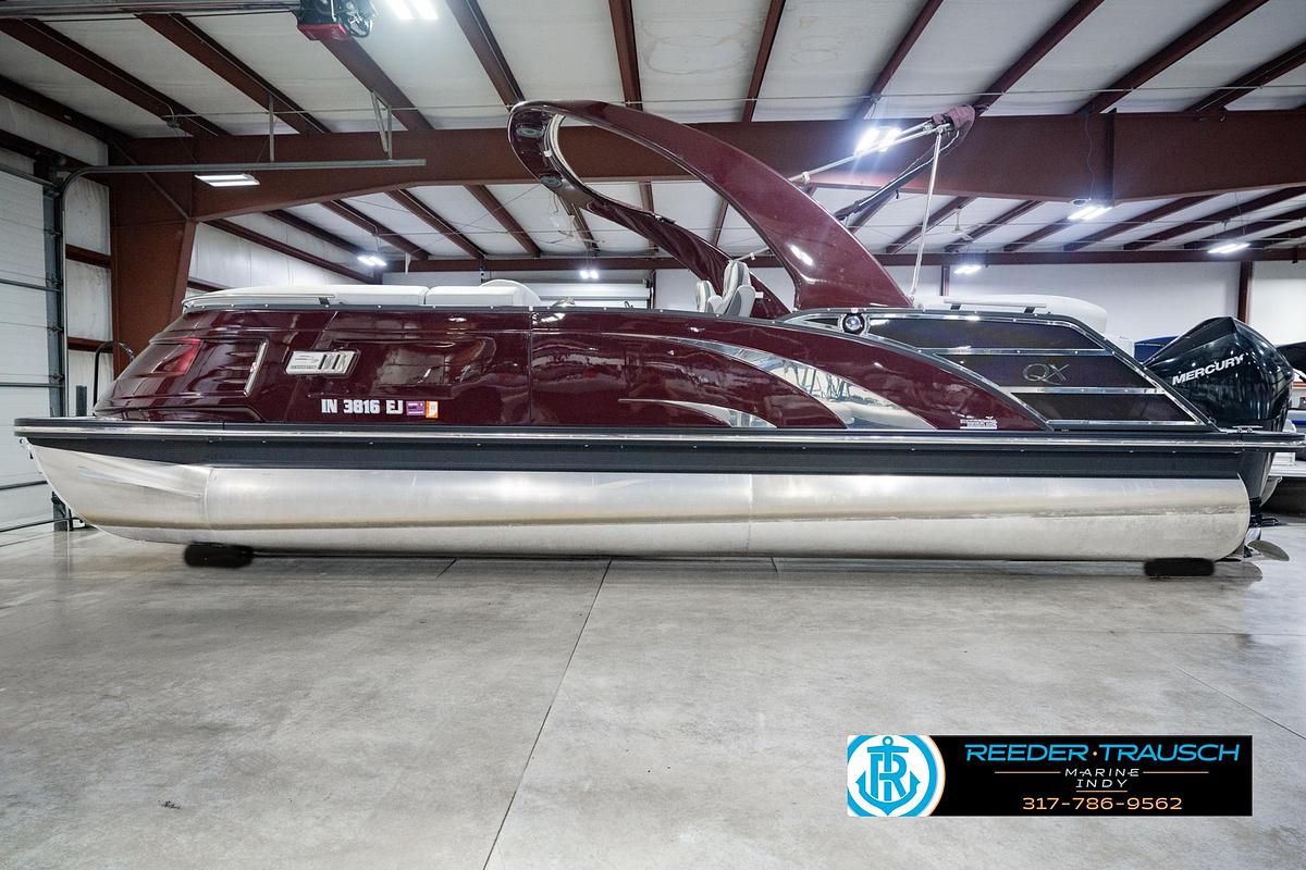 Used 2022 Bennington 23 QXFBA