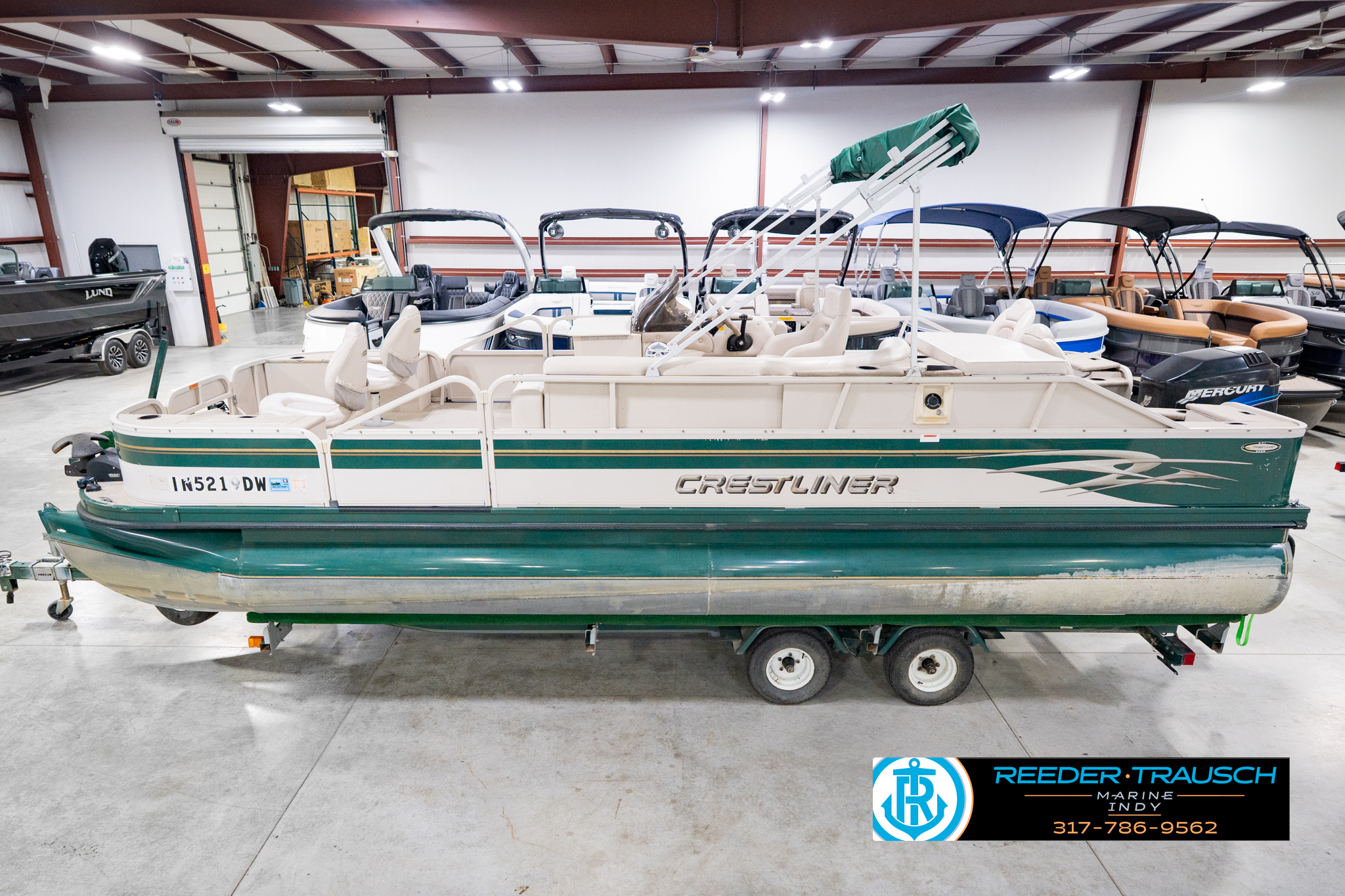 2002 Crestliner 2285 CFI  for Sale in Indianapolis, IN