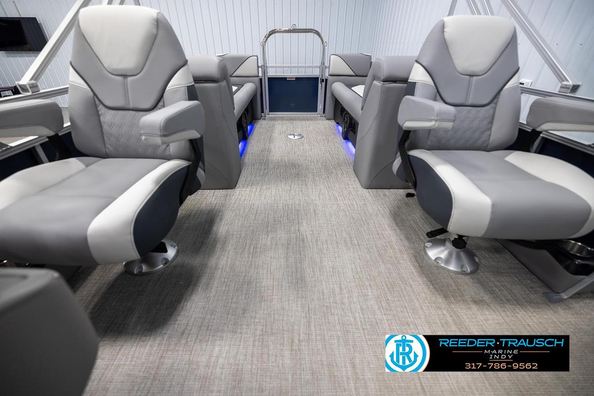 Used 2025 Avalon 2380 VEN QL