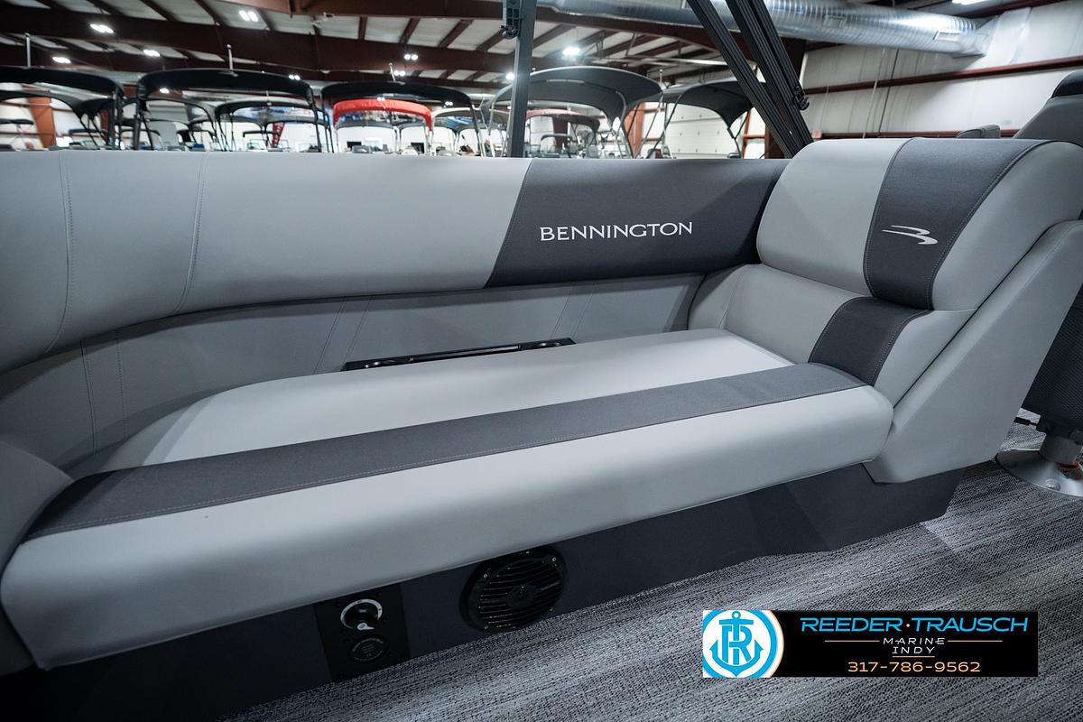 2027 Bennington 22 SSR