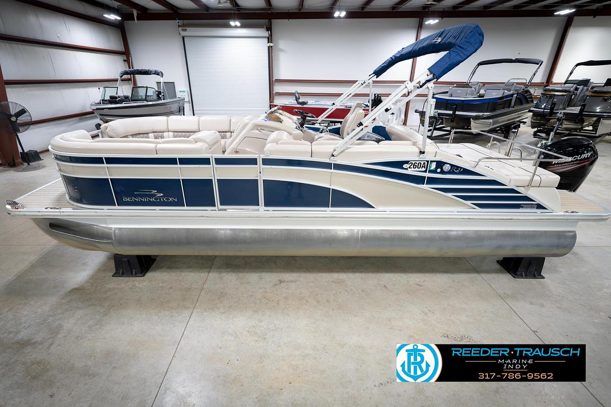 Used 2016 Bennington 2375 RSB