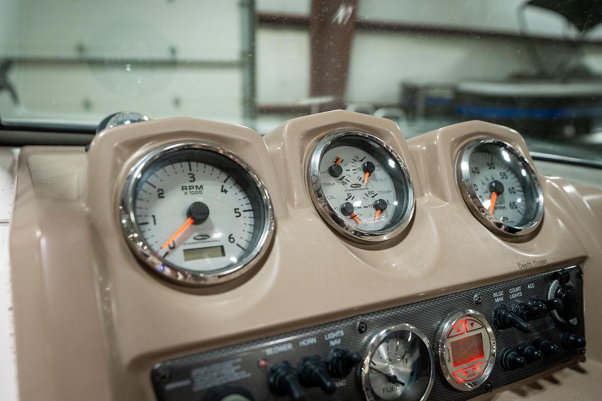 Used 2013 Chapparal 19 H20 F/S