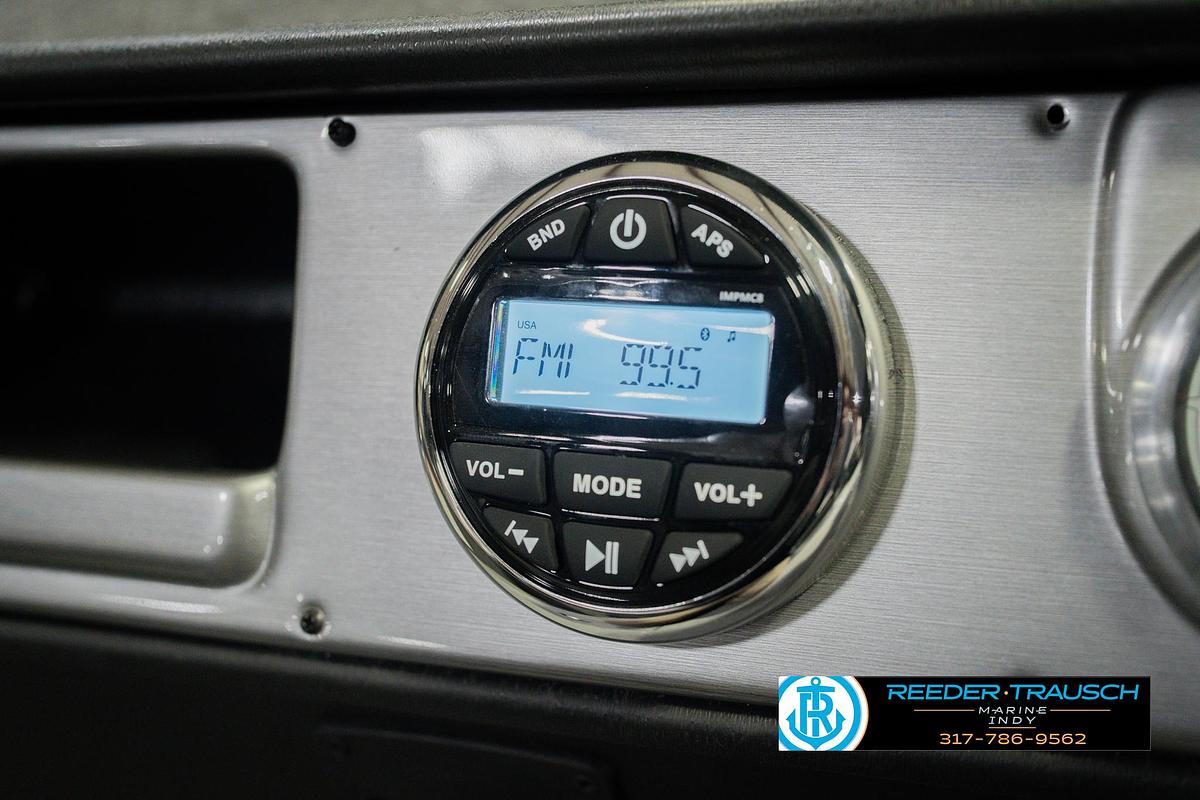 2026 Lund 1875 Pro Guide