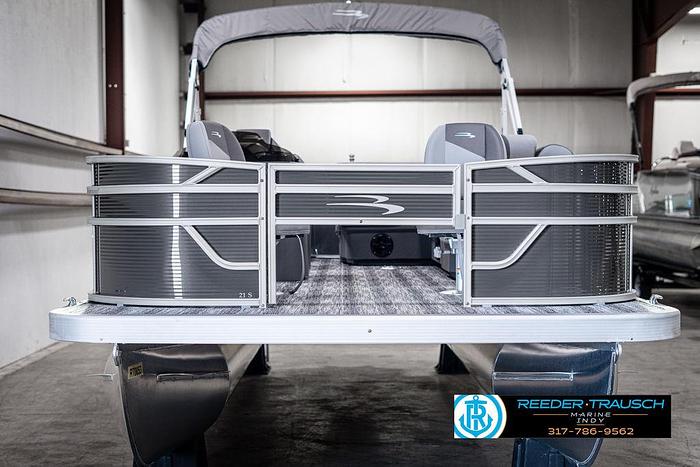 2025 Bennington 21 S