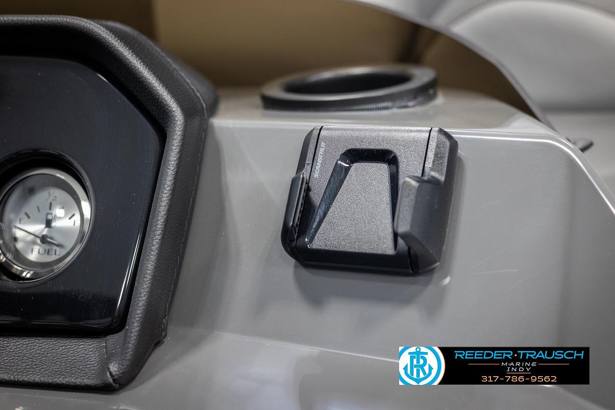 2025 Bennington 21 SSB