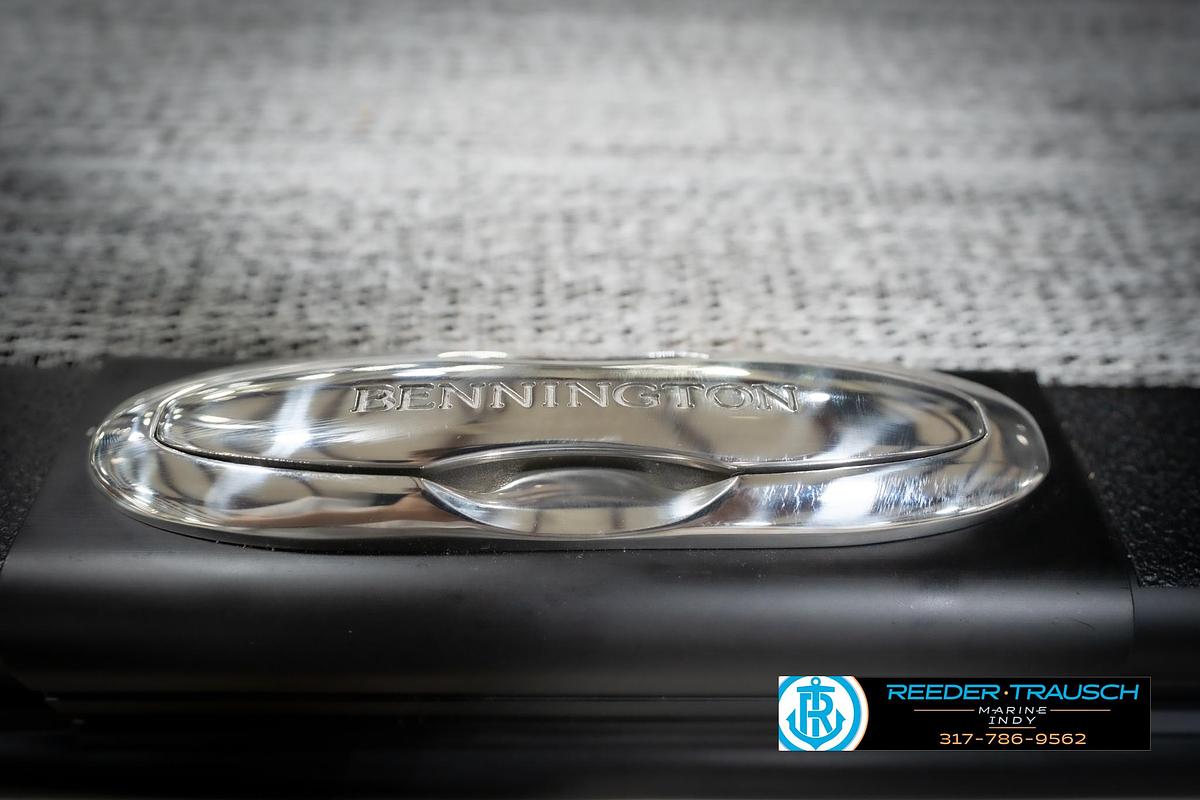 2026 Bennington 23 SLJ