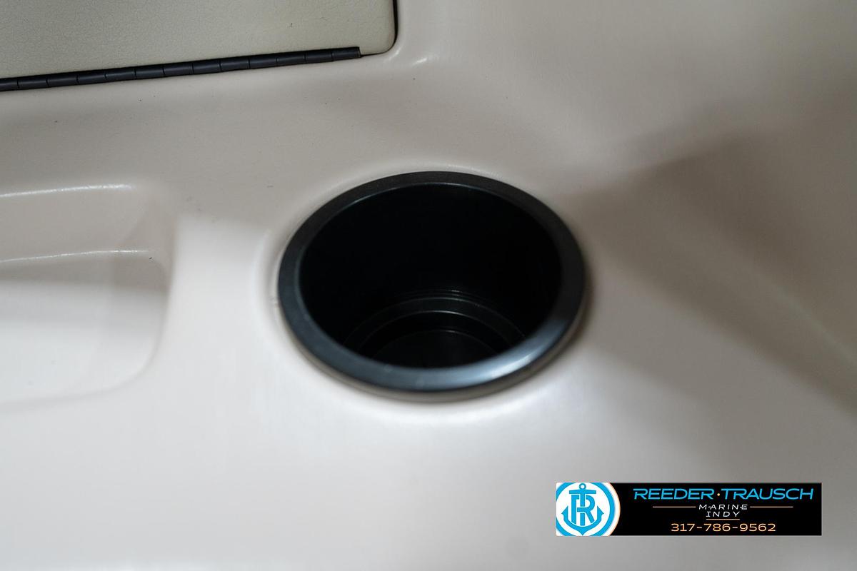 Used 2000 Bryant 196 Limited