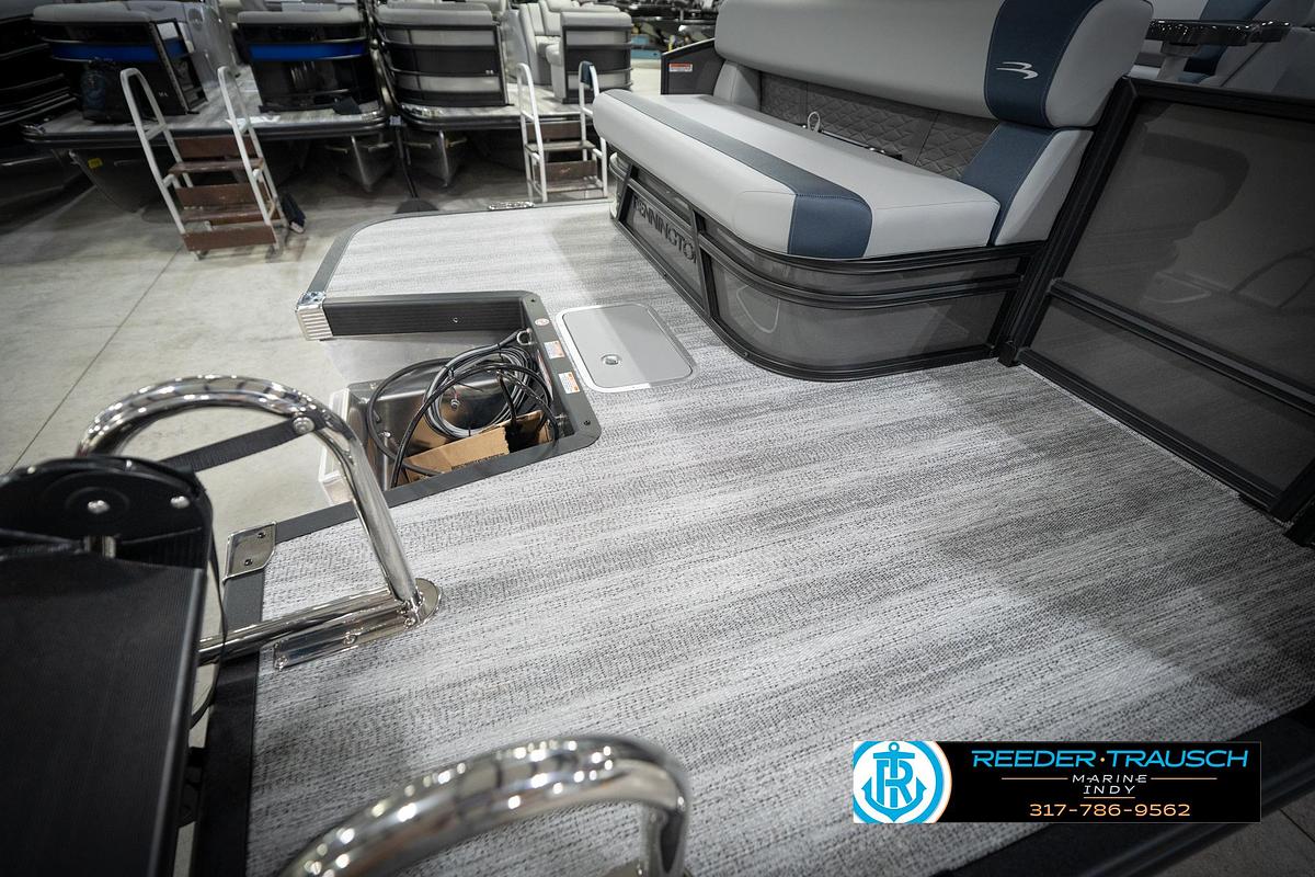 2026 Bennington 23 SLJ