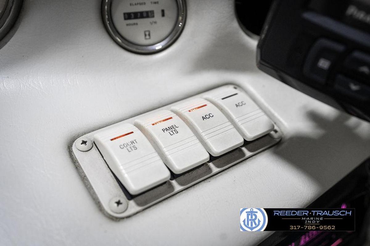 Used 1995 Crownline 182 BR