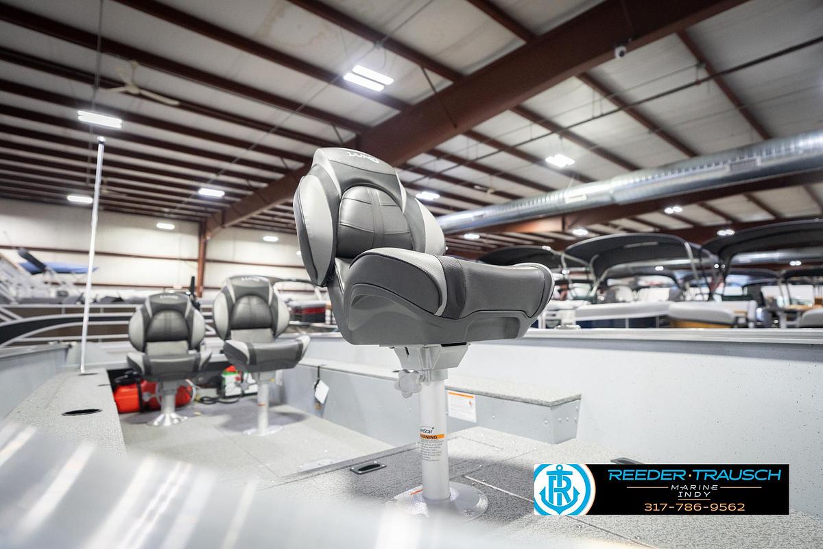 2026 Lund 1600 Fury Tiller