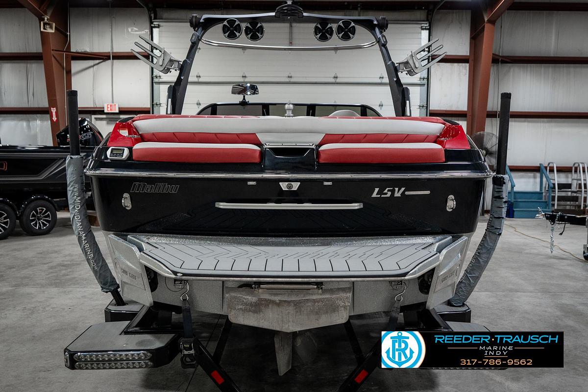 Used 2017 Malibu 25 LSV