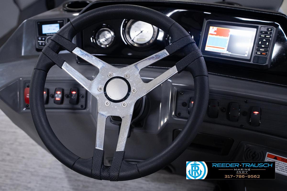 Used 2025 Bennington 22 SLS