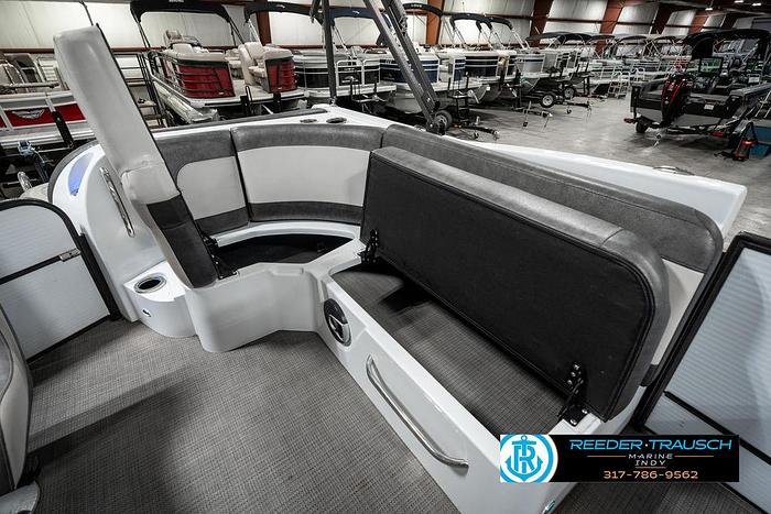 Used 2019 Crest Calypso 190