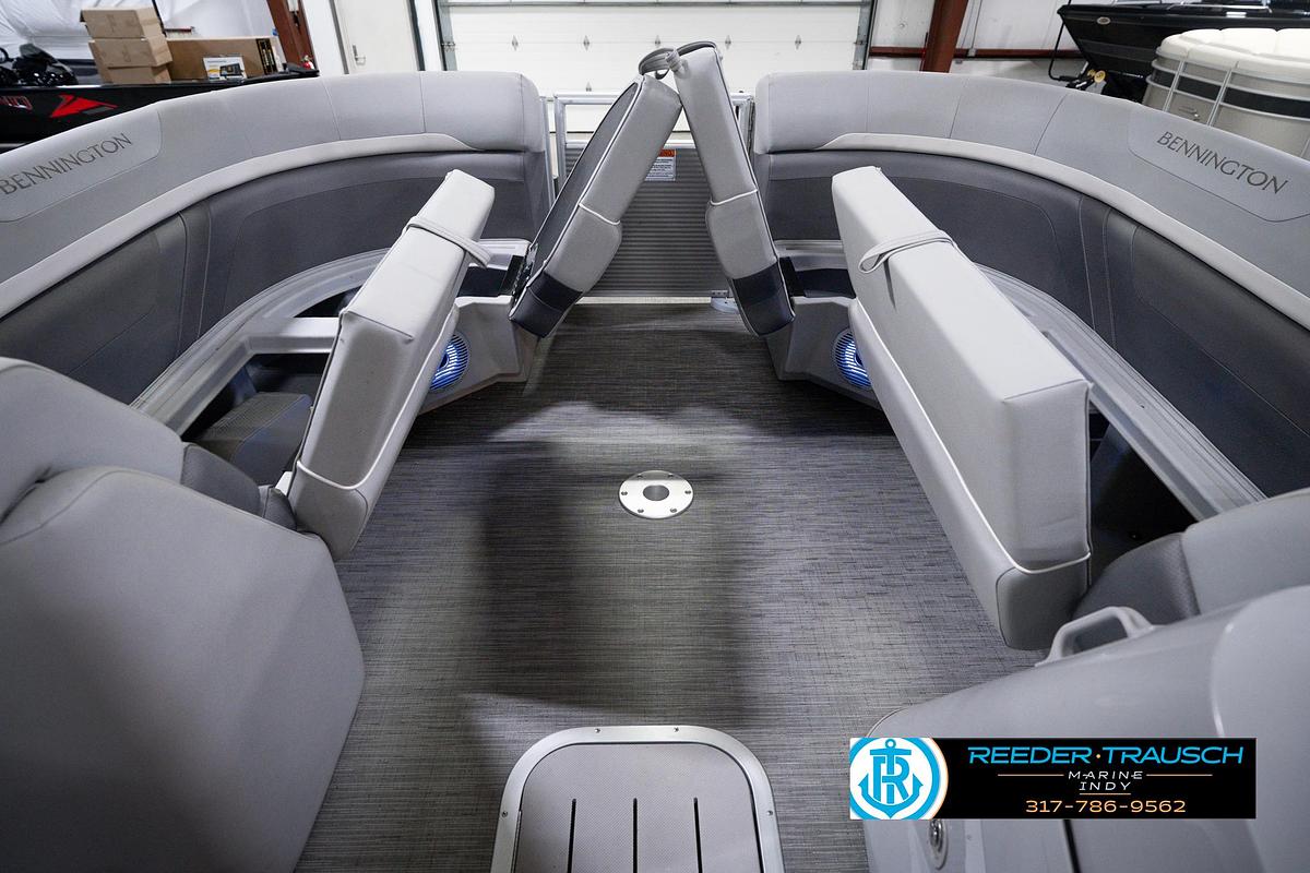 Used 2023 Bennington 23 SXSR