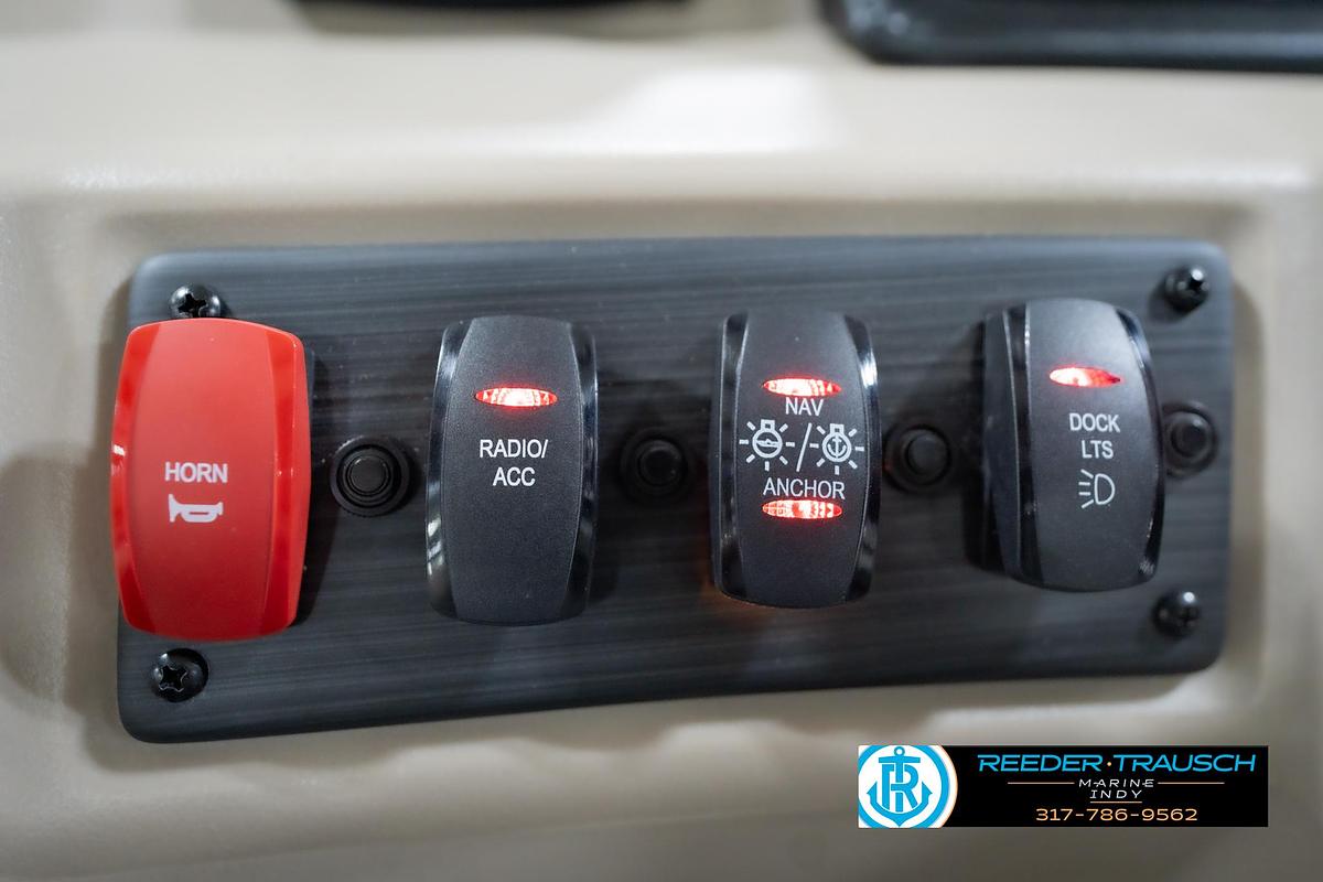 2026 Bennington 168 SLJ